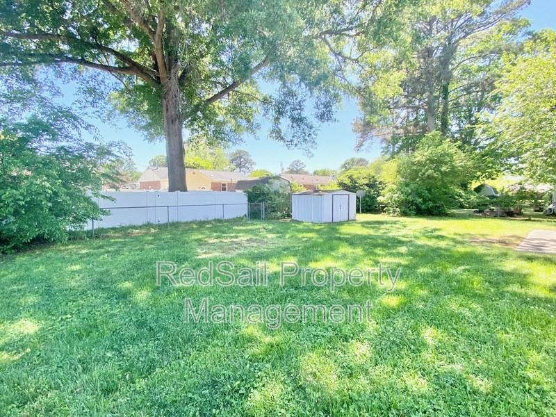 10 Westlawn Dr - Photo 4 of 4