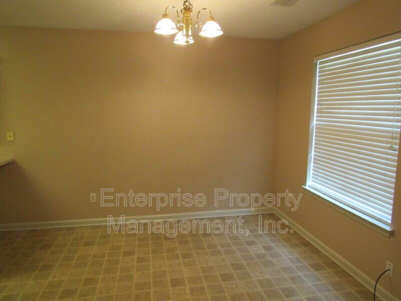 9740 Riggin Dr - Photo 5 of 22