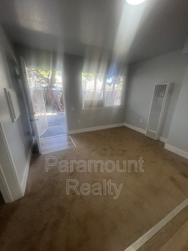 177 22nd St - Photo 4 of 11