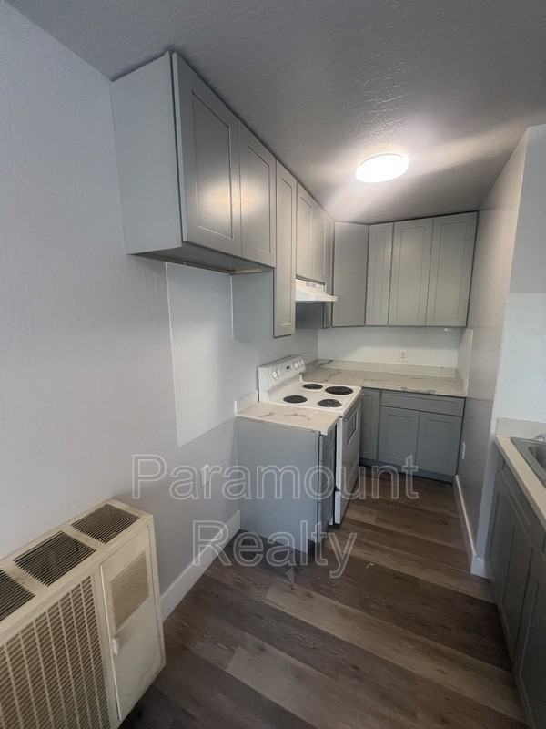 173 22nd St - Photo 5 of 10