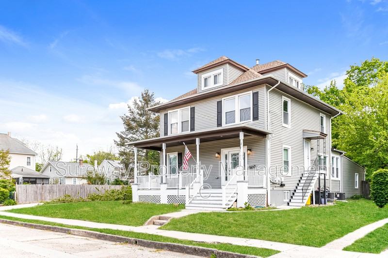 114 Walnut St - Photo 2 of 20