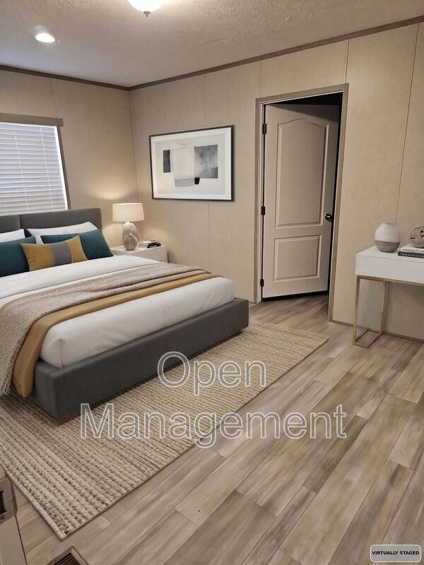 16 English Village Park - Photo 3 of 12