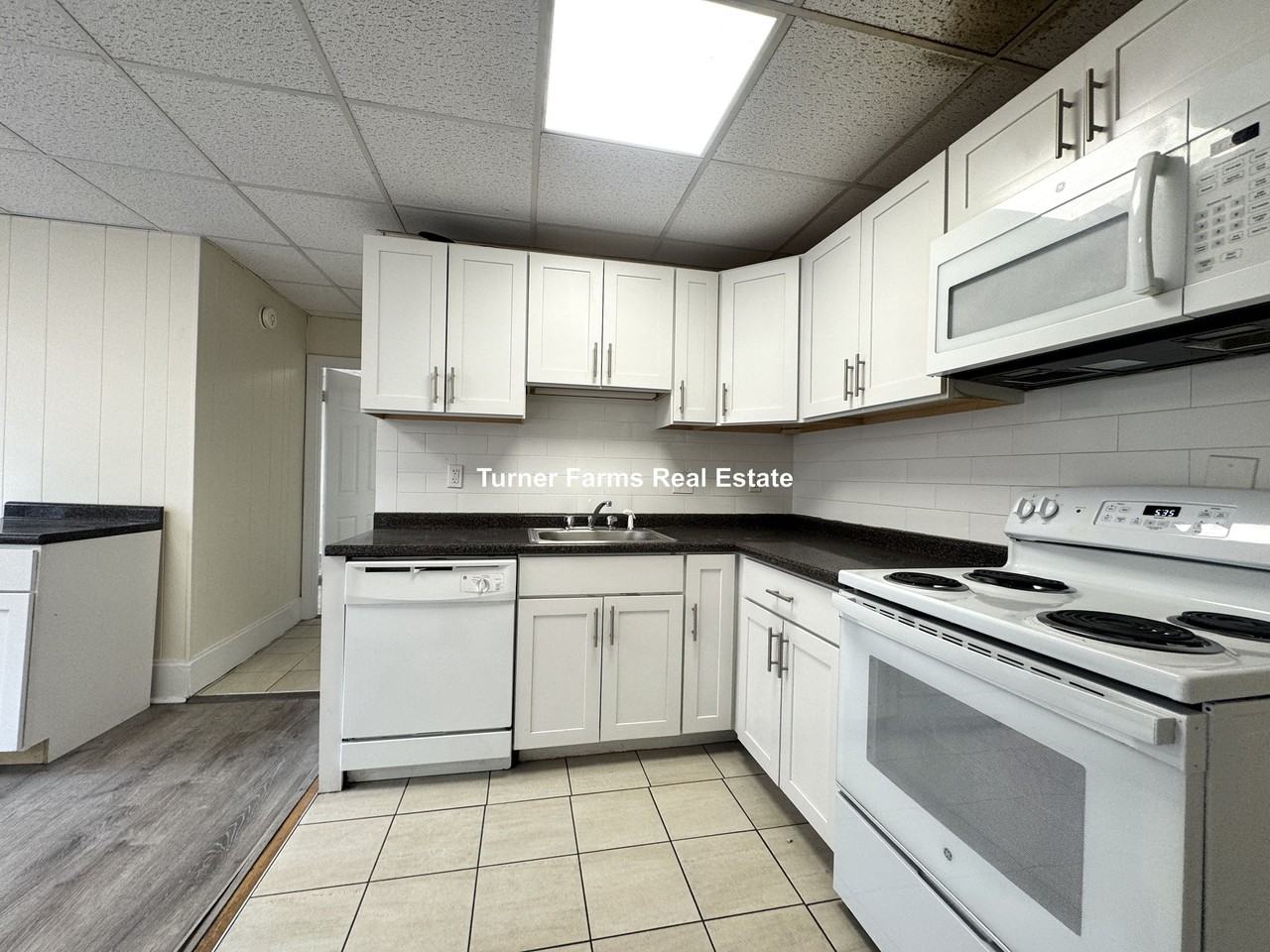 Cambridge St #33 - Photo 5 of 11