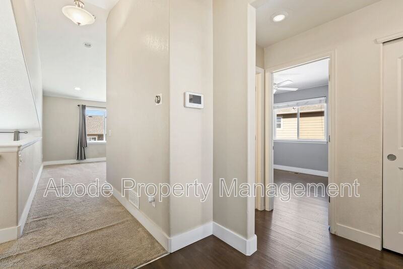 2829 Avocado Ave - Photo 2 of 39