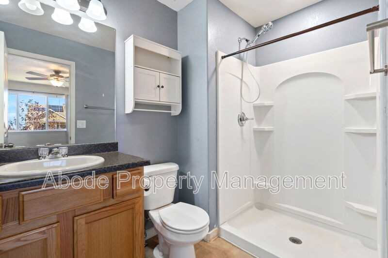2829 Avocado Ave - Photo 7 of 39