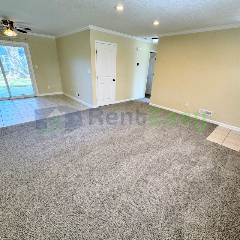 949 Redwood Cir - Photo 2 of 25