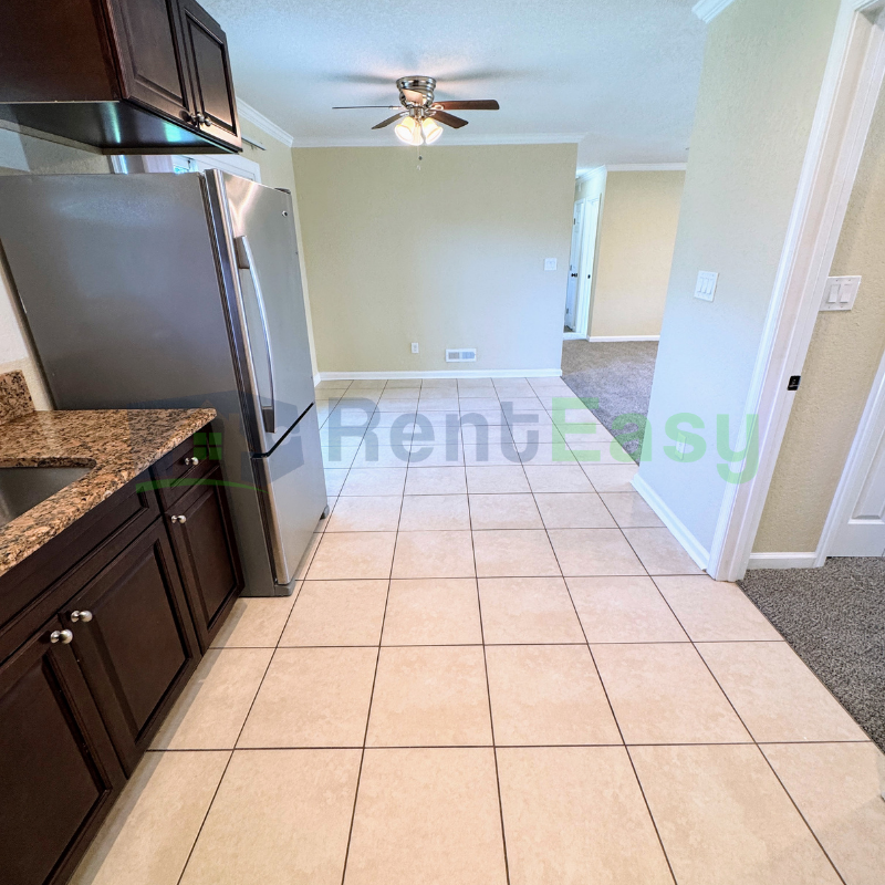 949 Redwood Cir - Photo 6 of 25