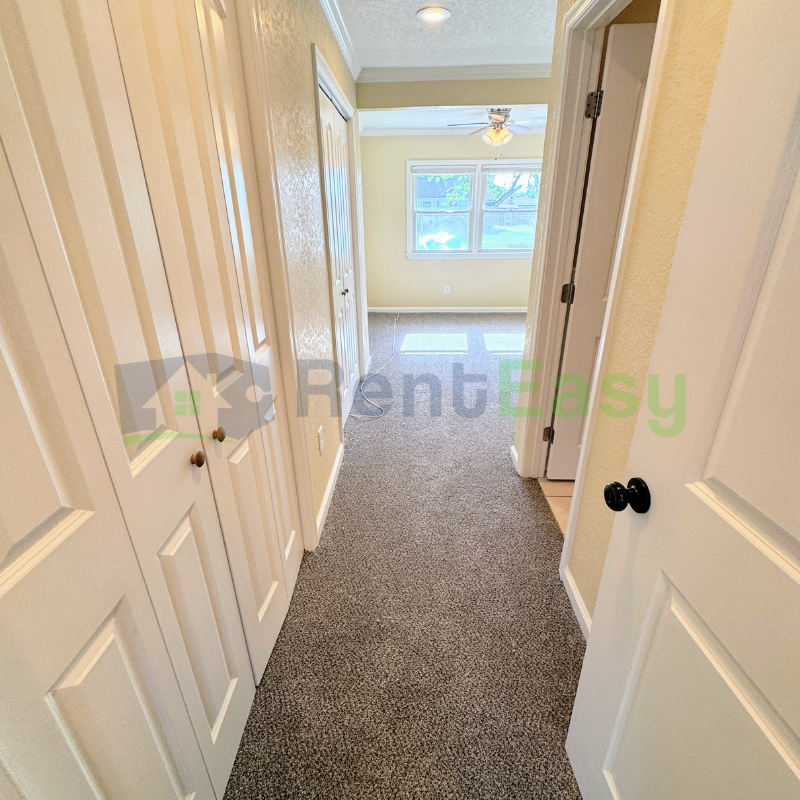 949 Redwood Cir - Photo 7 of 25