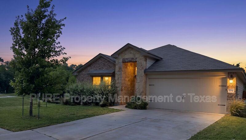 124 Marcel Ct - Photo 2 of 19