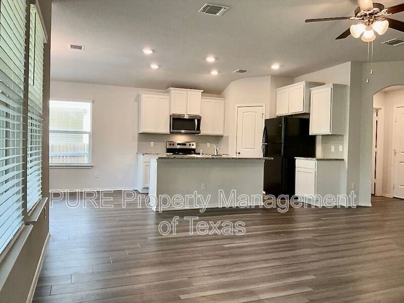 124 Marcel Ct - Photo 6 of 19