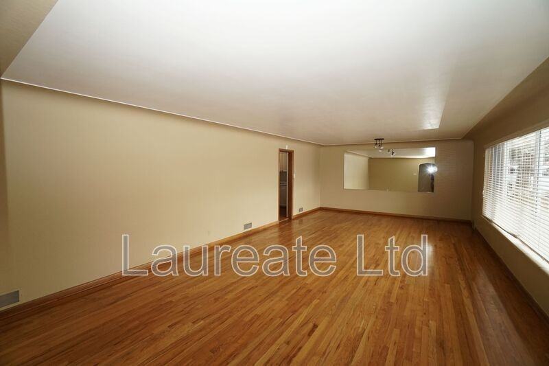 1155 Eudora St - Photo 3 of 26