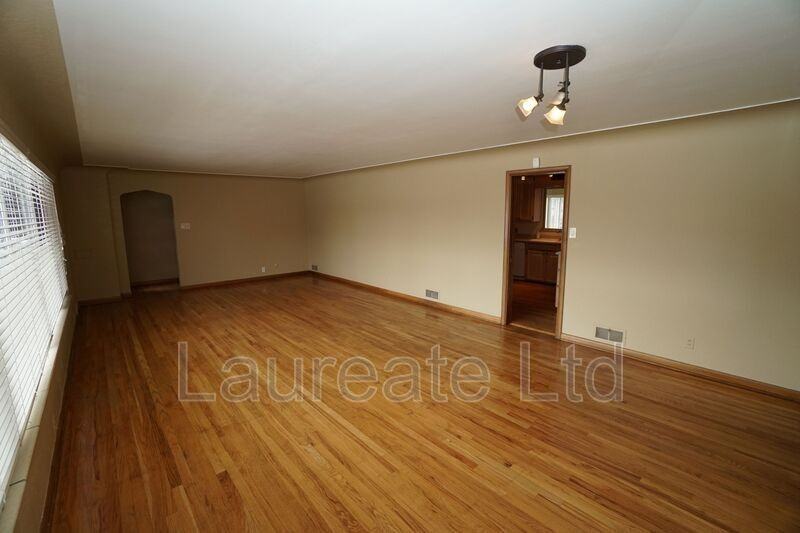 1155 Eudora St - Photo 5 of 26