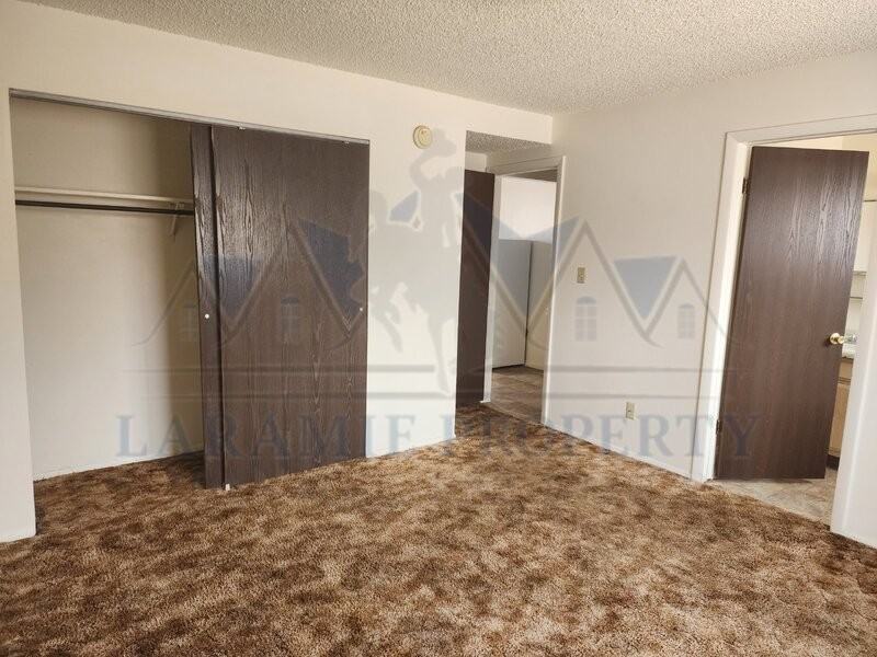 706 Downey St #32 - Photo 5 of 8