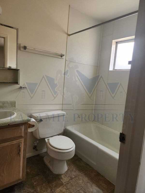 706 Downey St #32 - Photo 6 of 8