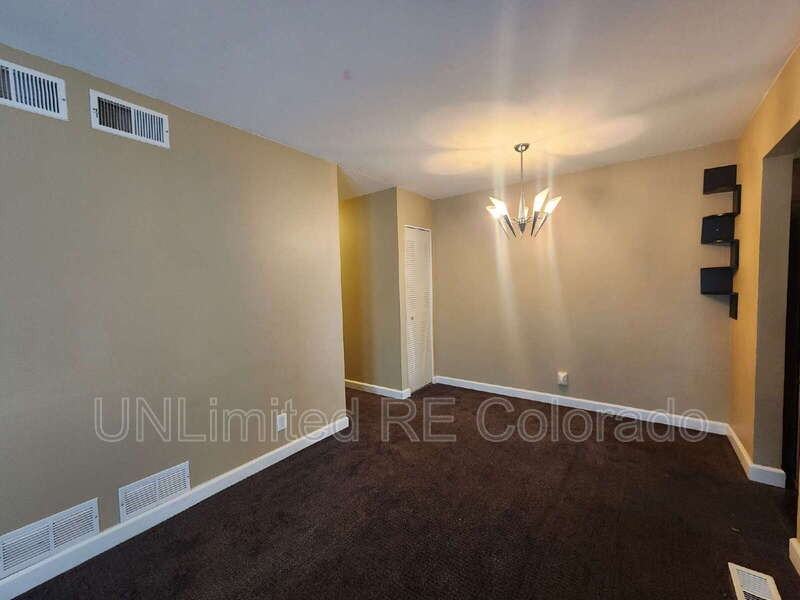 6650 E Arizona Ave #136 - Photo 6 of 30
