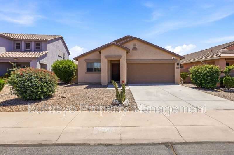 21069 N Jocelyn Ln - Photo 2 of 35