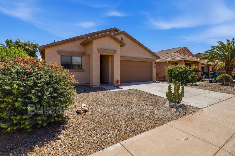 21069 N Jocelyn Ln - Photo 3 of 35