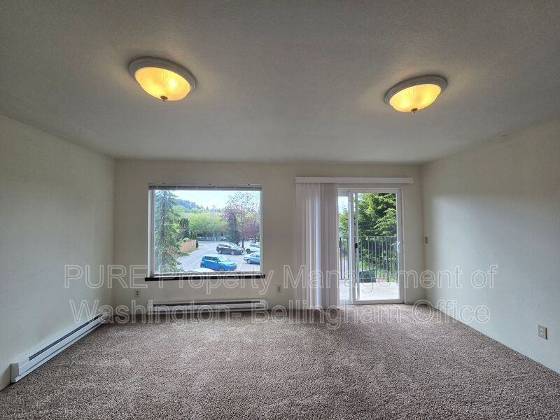 1252 Nevada St #103 - Photo 6 of 19