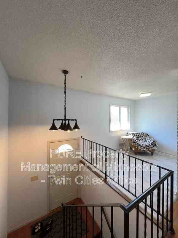 12186 Drake St Nw - Photo 2 of 22