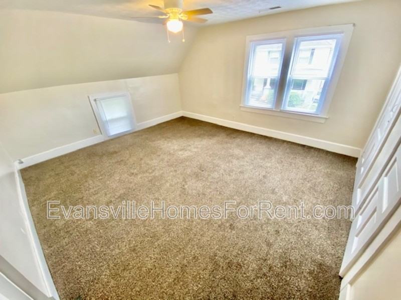 1521 Irvington Ave #UP - Photo 4 of 7