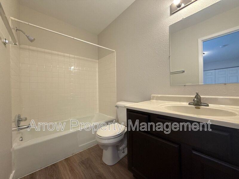 1414 Oakland Rd Ne - Photo 7 of 8