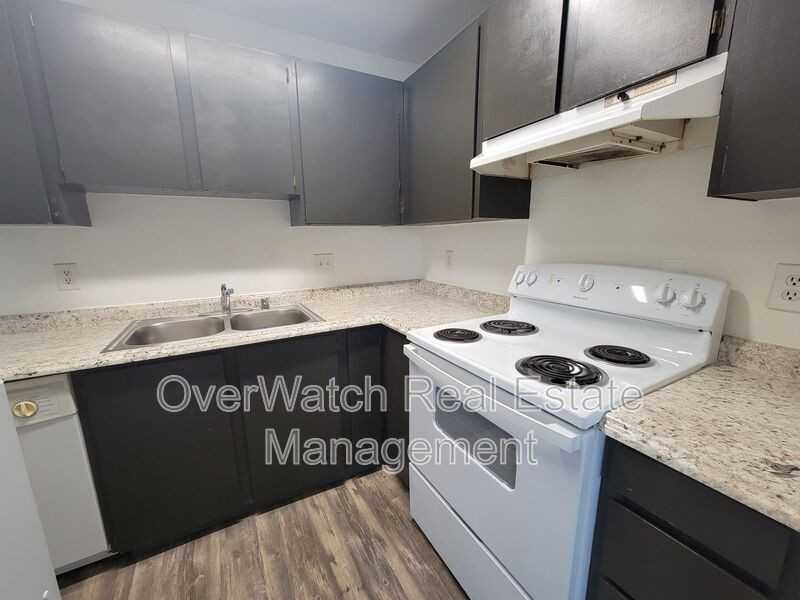 177 Micheal Ct #8 - Photo 3 of 12