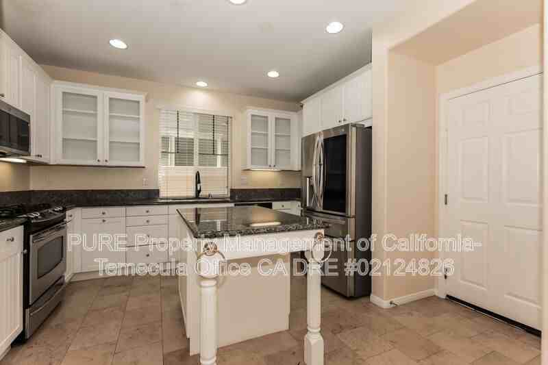 40043 Ashville Ln - Photo 2 of 16