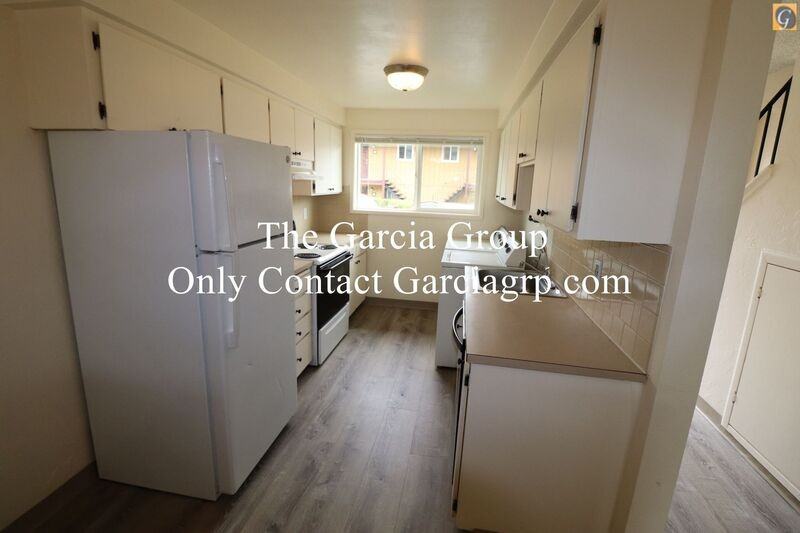 581 Holmes Ln #22 - Photo 3 of 50