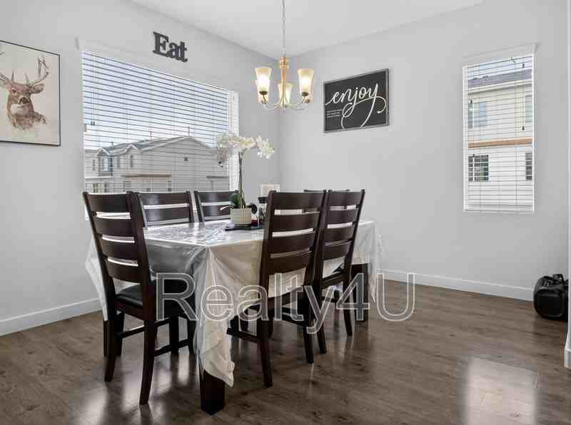 1454 Southwest - Photo 7 of 23