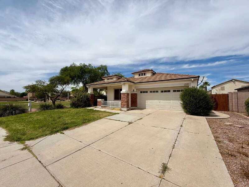 2540 W Hawks Eye Ave - Photo 2 of 26