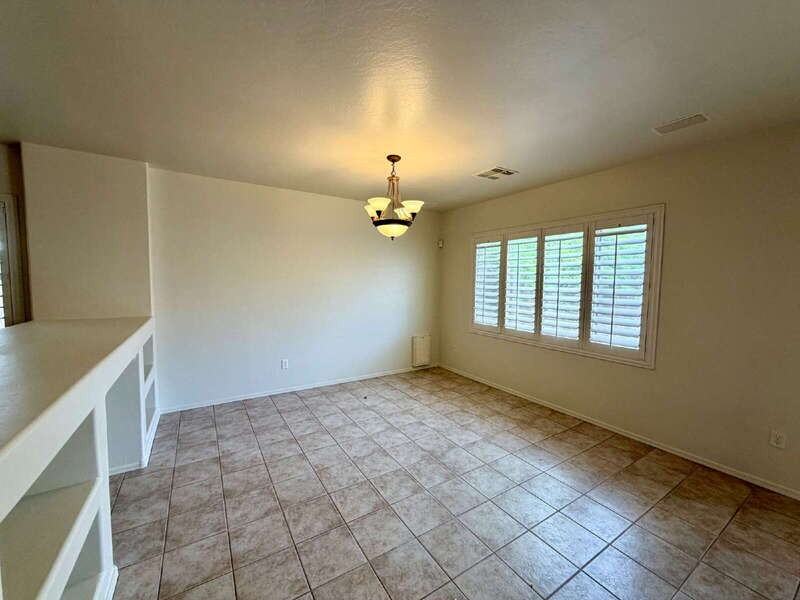 2540 W Hawks Eye Ave - Photo 6 of 26