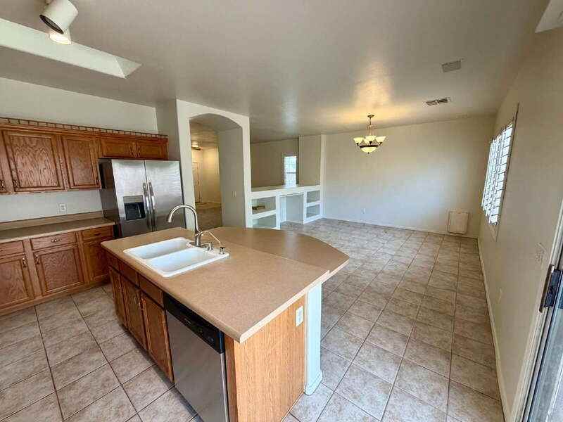 2540 W Hawks Eye Ave - Photo 7 of 26