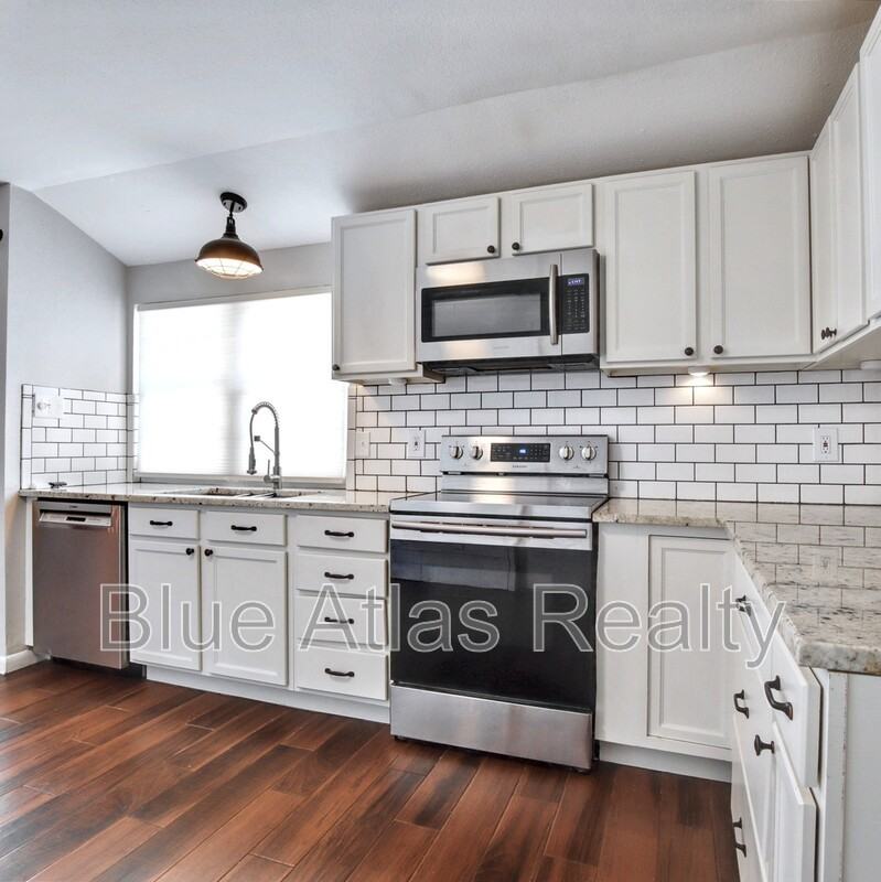 1313 Monaco Dr - Photo 5 of 24