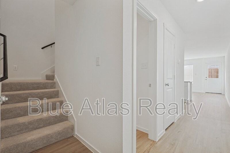 12145 Falabella Dr - Photo 7 of 20