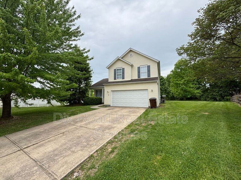 17 Ambergreen Ct - Photo 3 of 37