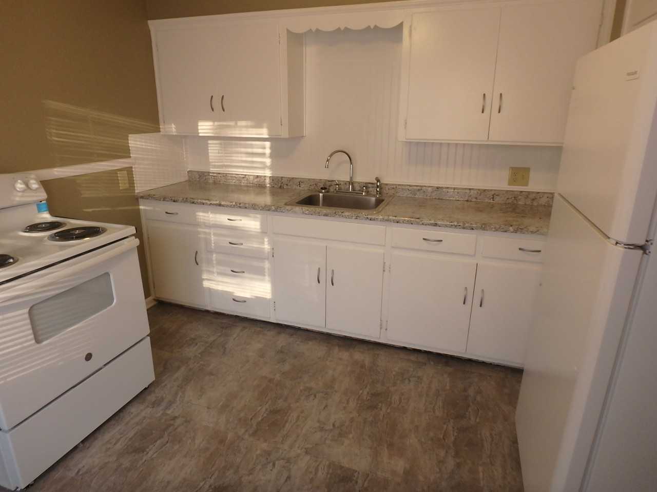 1824 Sw Cherokee St - Photo 6 of 8