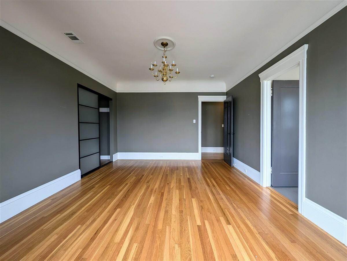 195 26th Ave #5 - Photo 7 of 19