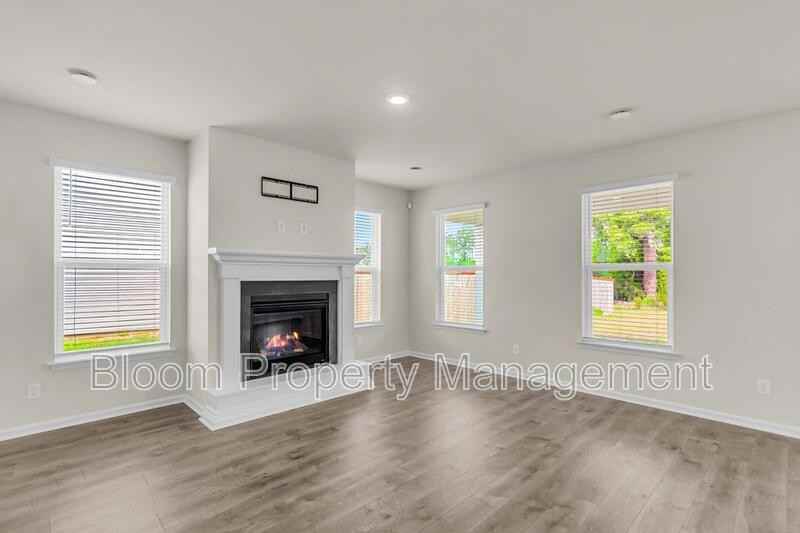 216 Wappoo Trace Ln - Photo 7 of 50