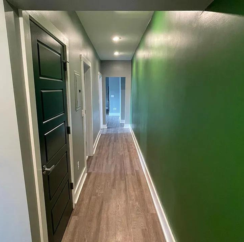 1656 Broadway Avenue #202 - Photo 2 of 9