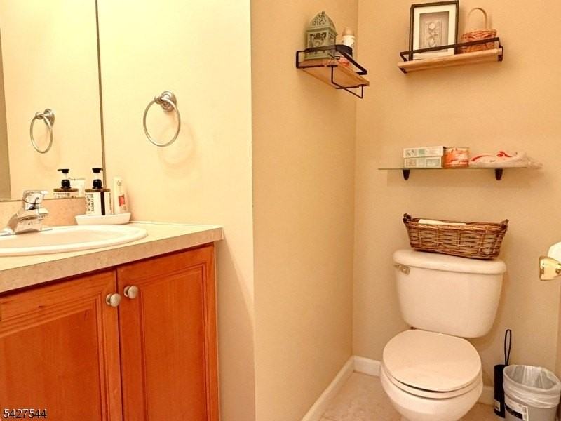 128 Jackson Ave - Photo 4 of 20