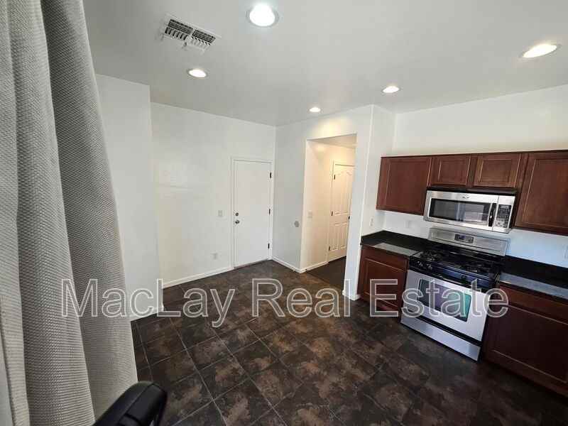 1707 S Rochester Dr - Photo 5 of 19