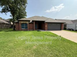 featured image of 3802 Juniper Ct