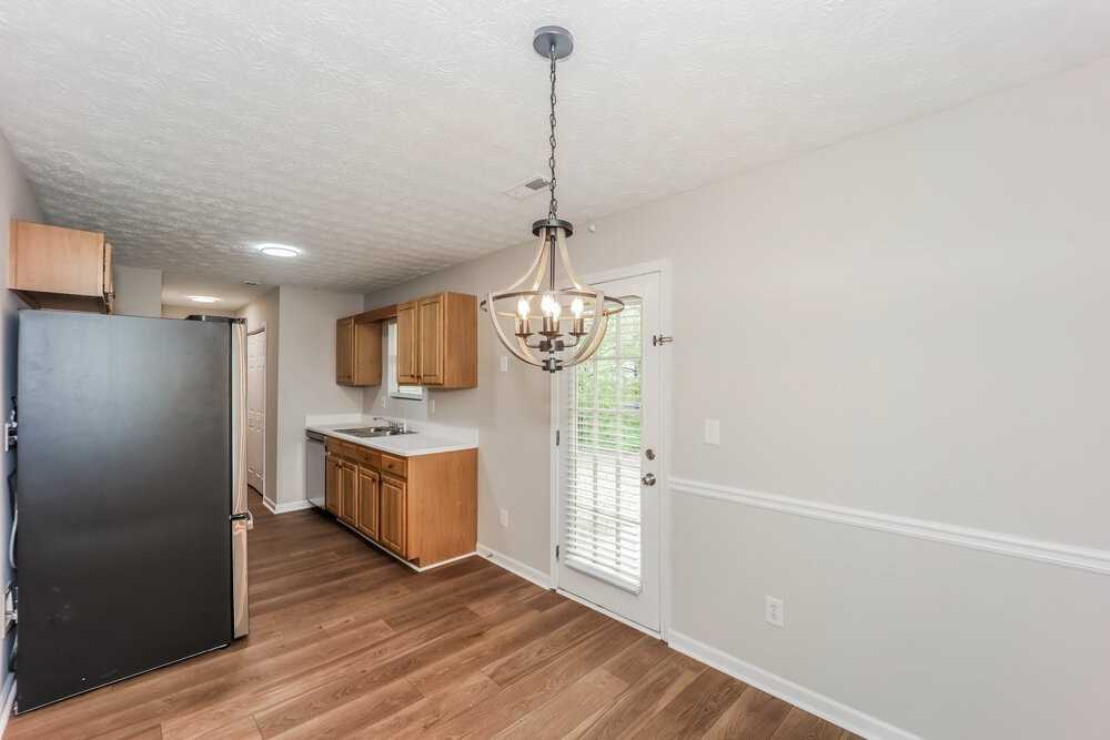 94 Virginia Heights Dr - Photo 7 of 16