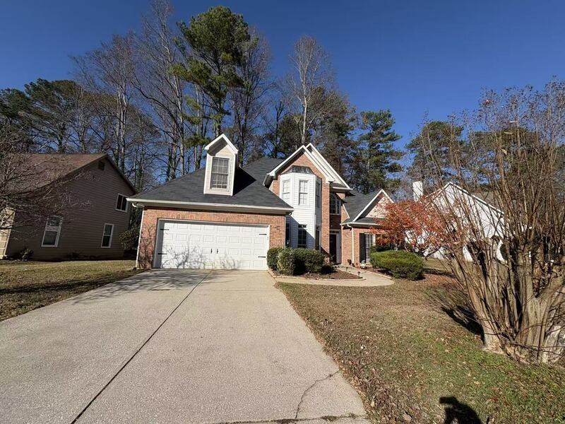 553 Mountain Oaks Pkwy - Photo 2 of 14
