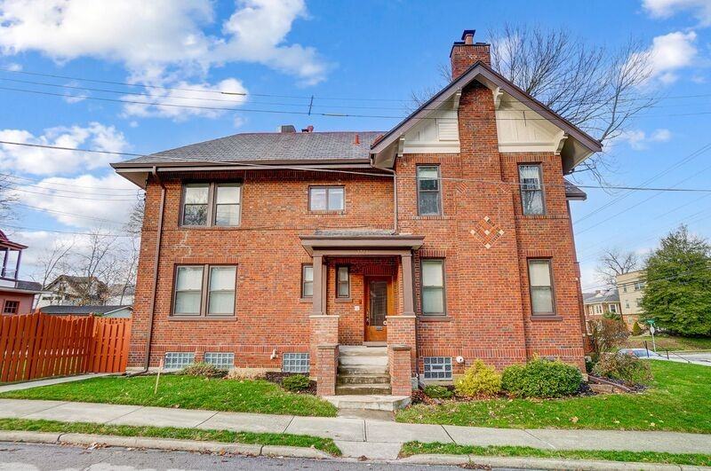 2881 Observatory Ave #2 - Photo 3 of 50