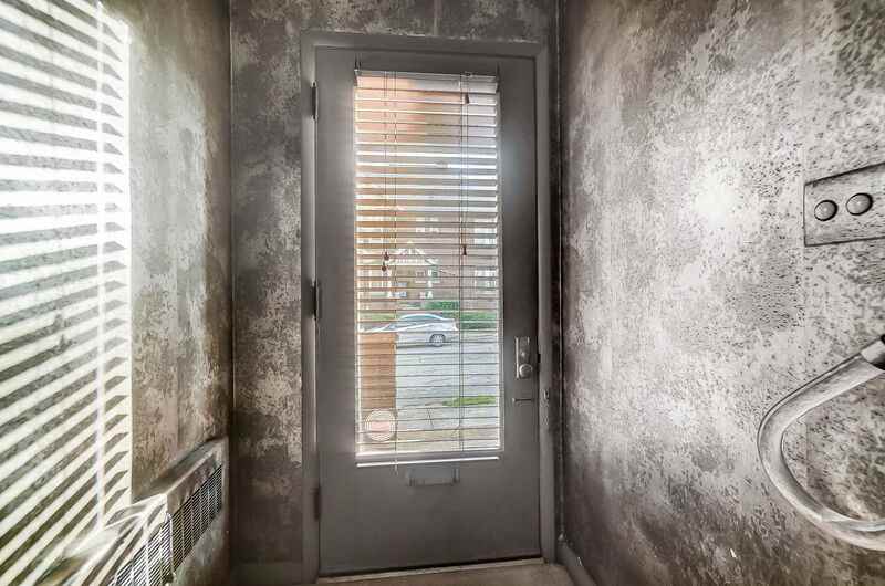 2881 Observatory Ave #2 - Photo 7 of 50