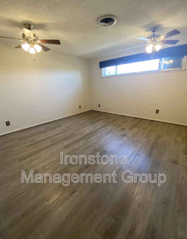 7791 81St West 81St Street South #A - Photo 2 of 13