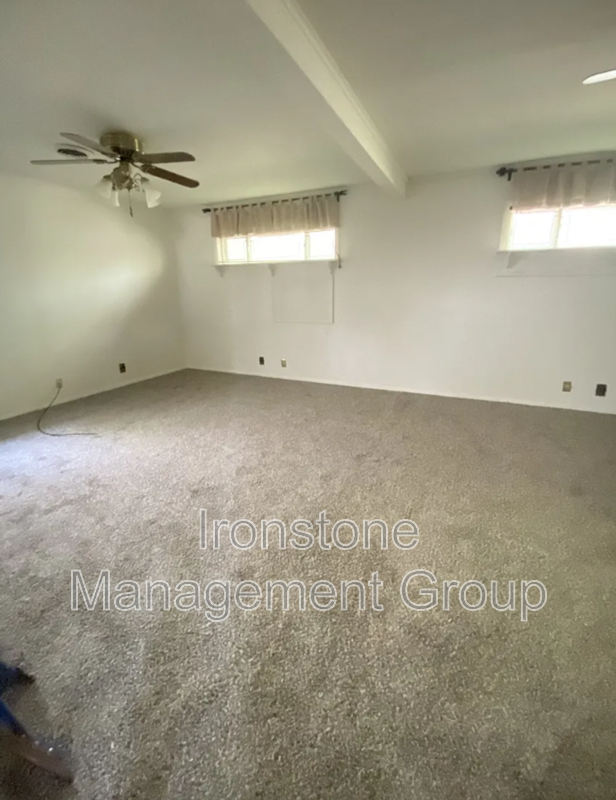 7791 81St West 81St Street South #A - Photo 5 of 13