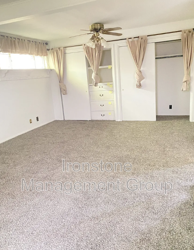 7791 81St West 81St Street South #A - Photo 6 of 13