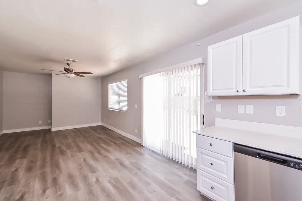 7640 W Delhi Ave - Photo 6 of 17